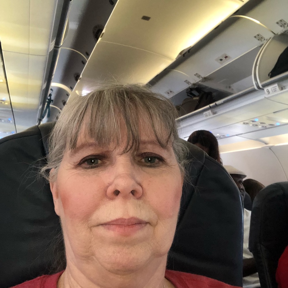 Meet your Posher, Deana